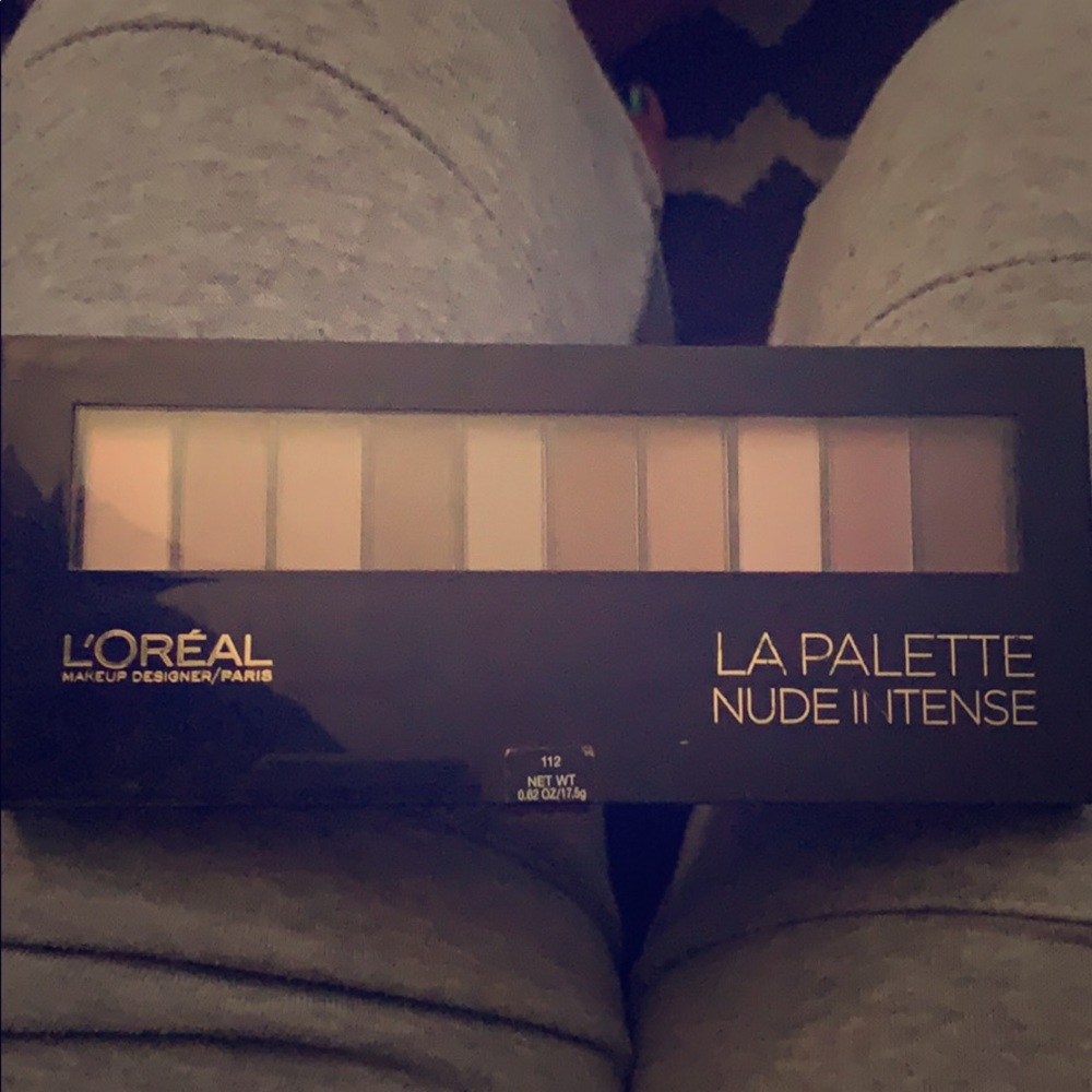 Eye shadow